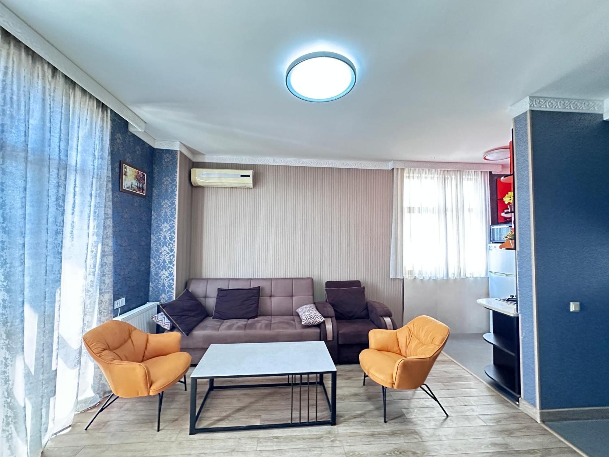 Apartament On Rustaveli Batumi Ngoại thất bức ảnh