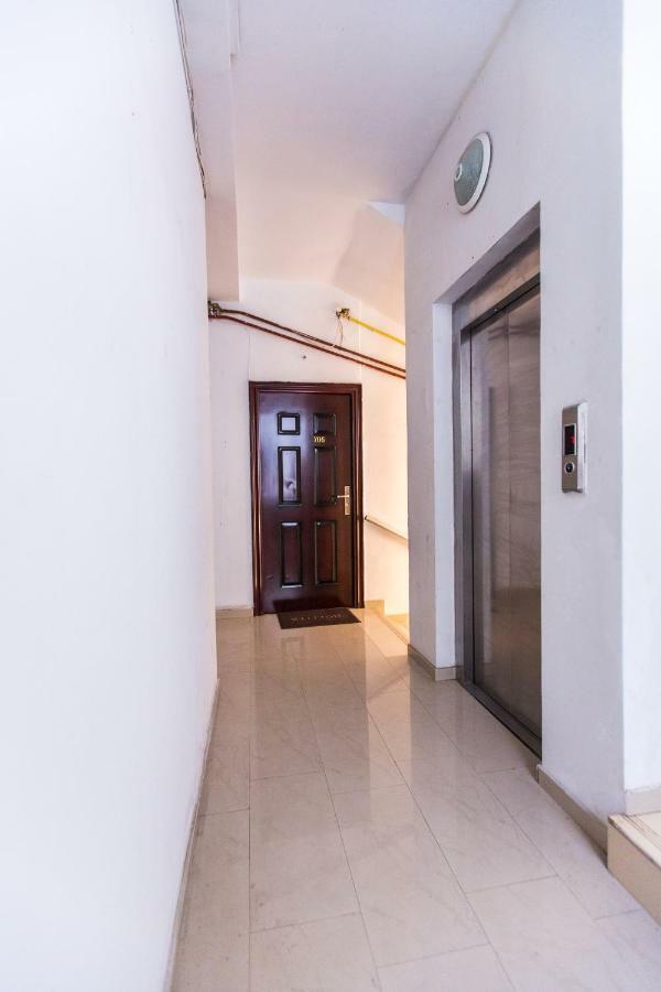 Apartament On Rustaveli Batumi Ngoại thất bức ảnh